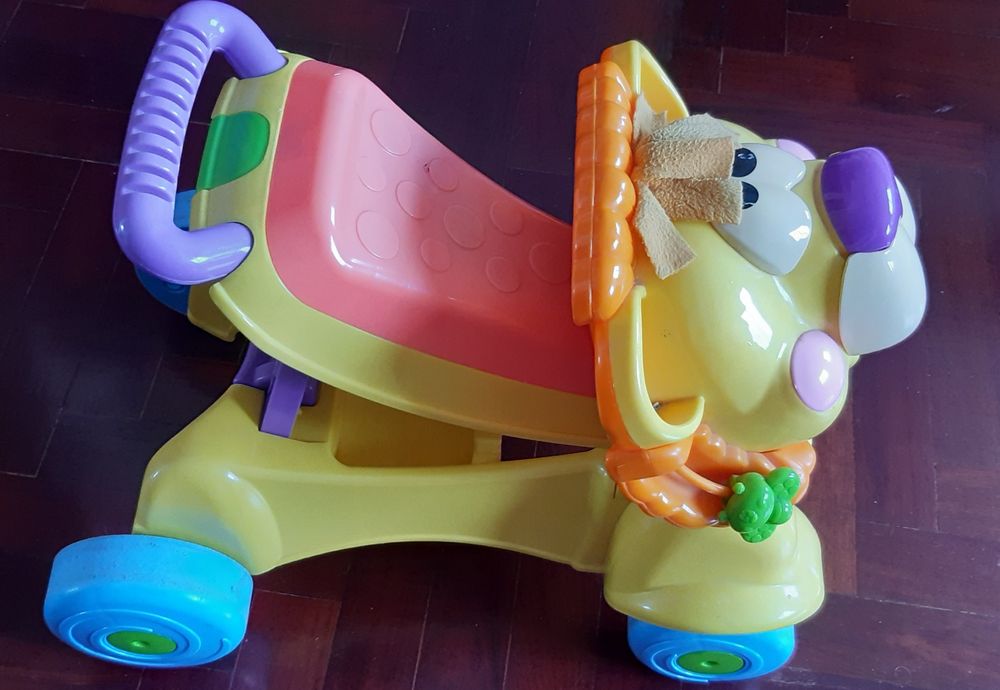 Andador Leaozinho Fisher-Price