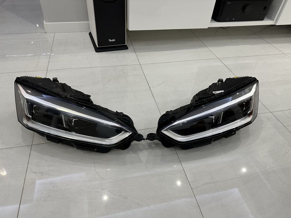 REFLEKTORY lampy przednie Audi A5 S5 RS5 B9 8W6 kompletne z modułami
