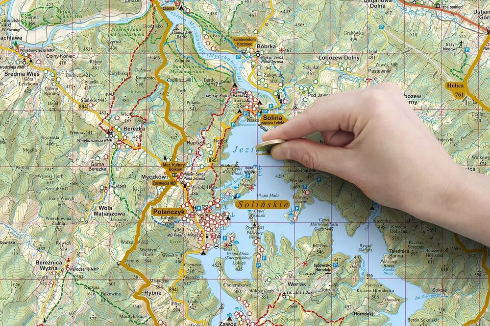 Mapa zdrapka Bieszczady 1:75 000. ArtGlob