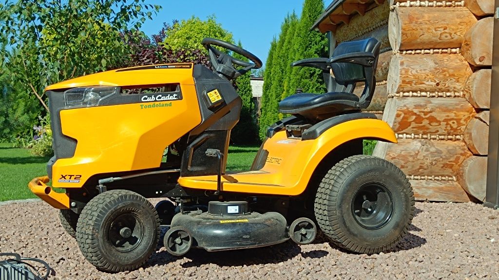 Kosiarka Traktorek Elektryczny Cub Cadet XT2ES107  elektryk