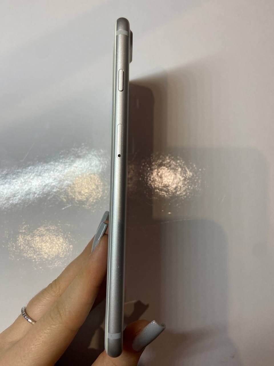Айфон 7+ ,128gb.