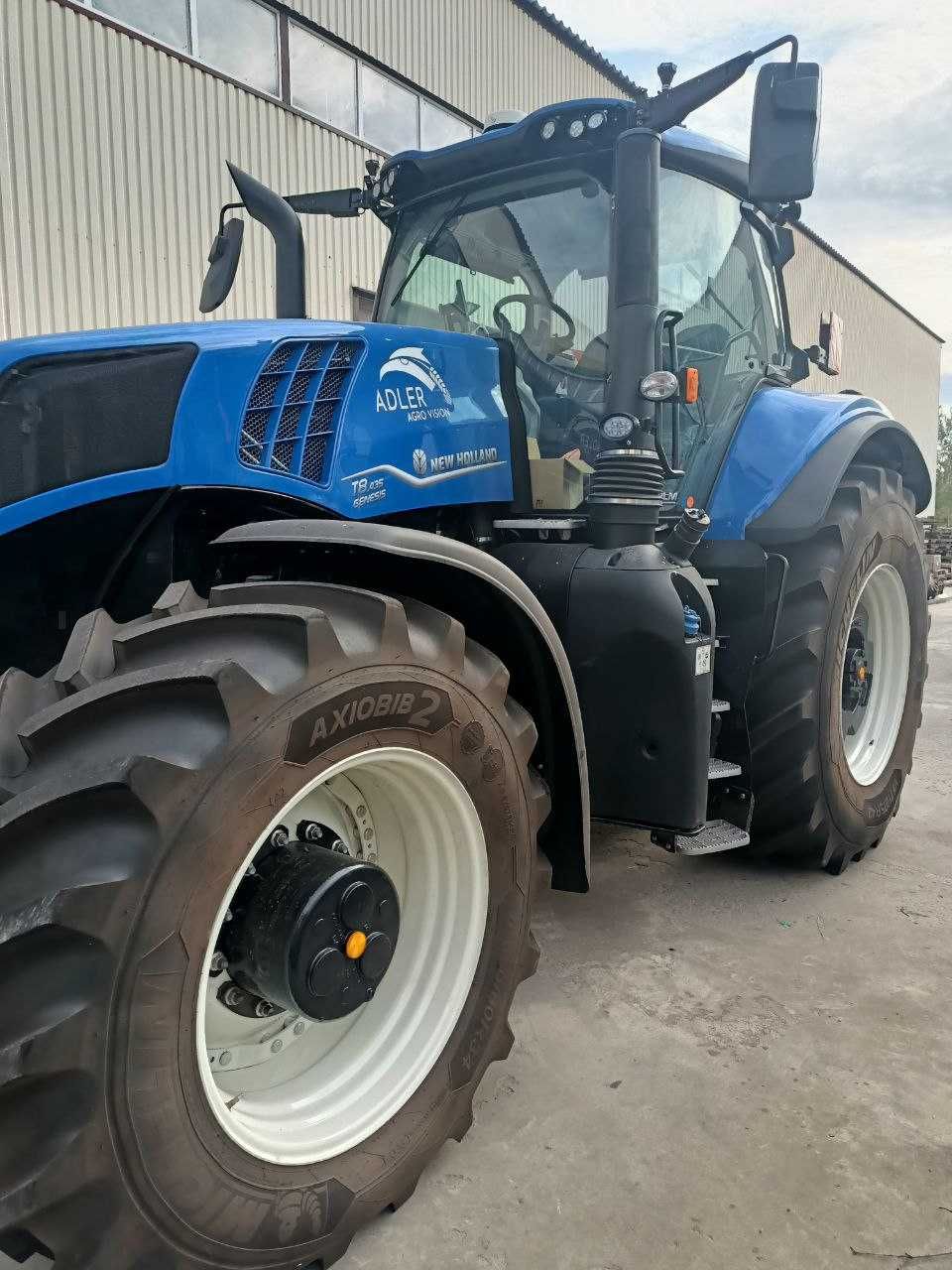 Трактор New Holland T8.435 - максимальна комплектація