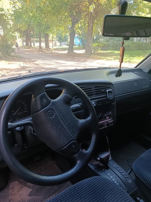 Volkswagen Golf 3  2.0 бензин на автоматі