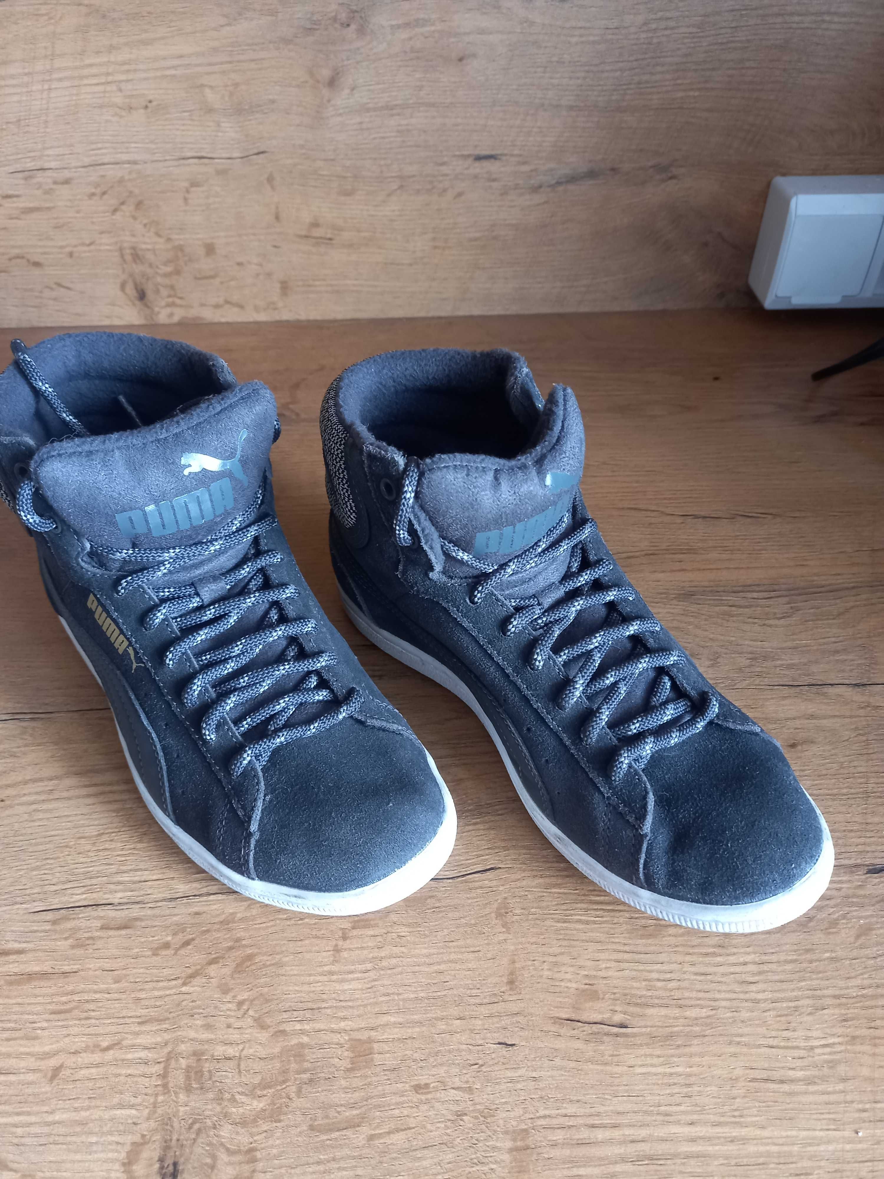 Buty Puma 36 wkladka 22.5 cm