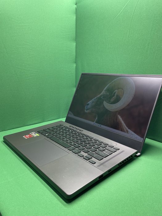 Asus ROG Zephyrus G15 R9 5900HS/ Rtx 3070 8 gb/16 gb/ 1 tb ssd/144