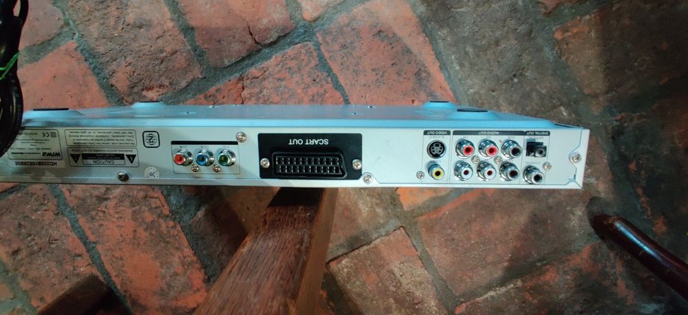 Odtwarzacz DVD Wiwa Hd238