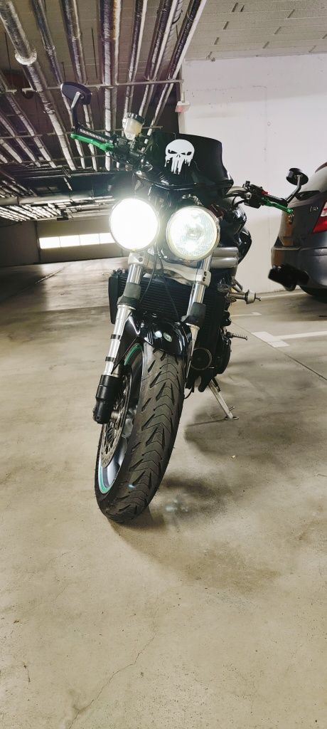 Motocykl Triumph Speed Triple 955i