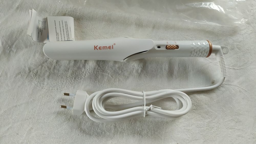 Випрямляч для волосся/ утюжок)