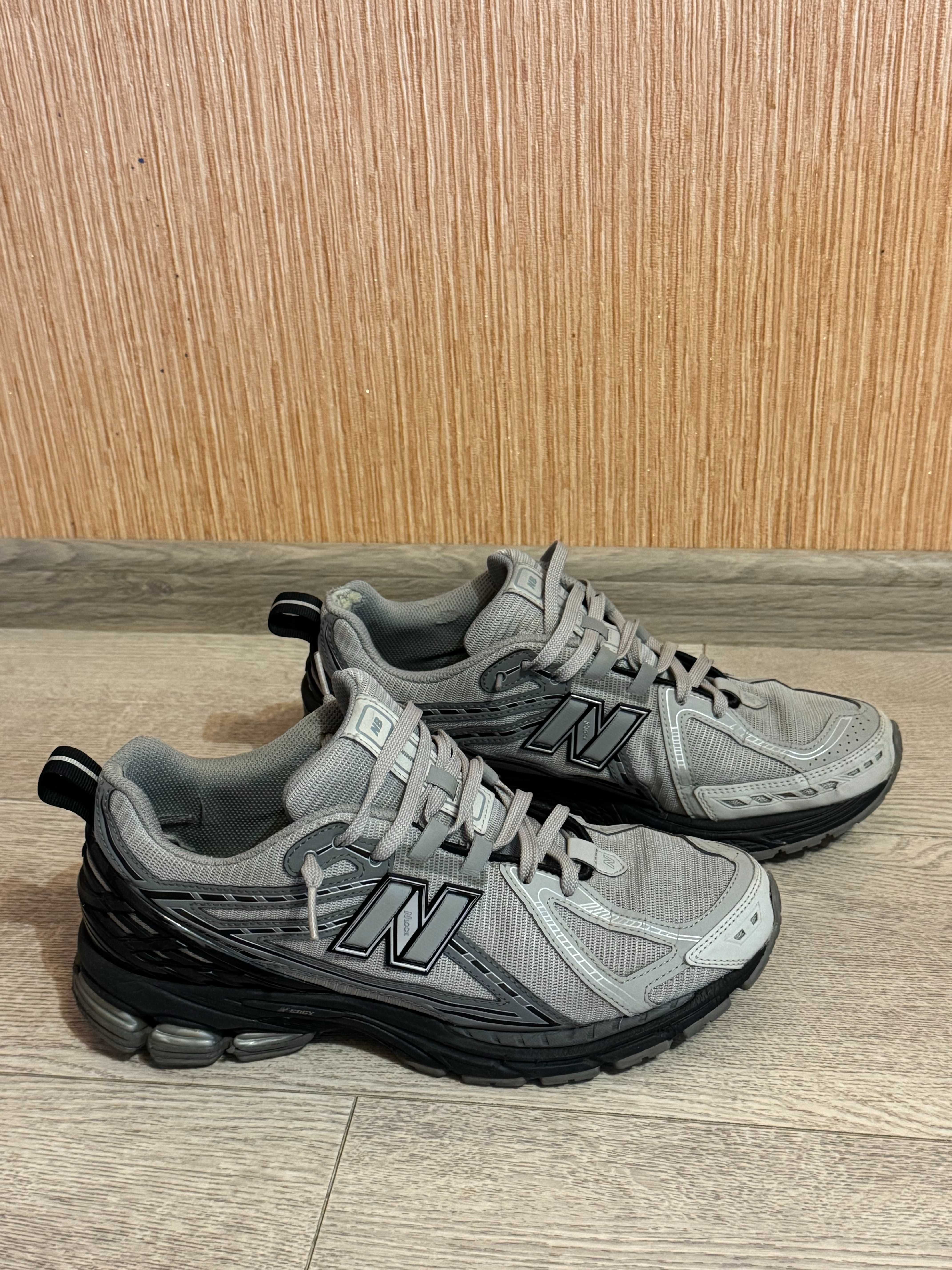 Оригінальні кросівки new balance 1906r сірі
