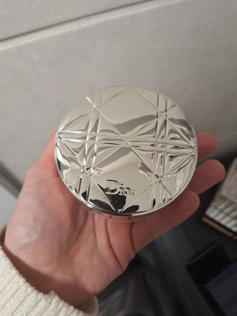 Puder Dior Diorskin nude air