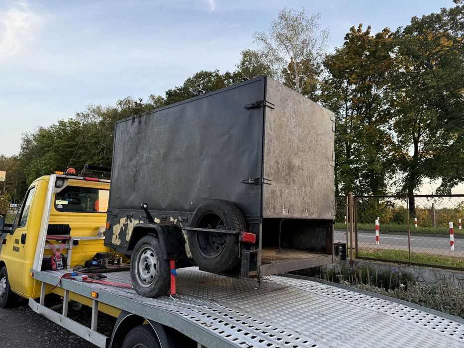 Sam 2005r 20 lat 1 wł dmc 750kg przegląd bezteminowo oc 09.26