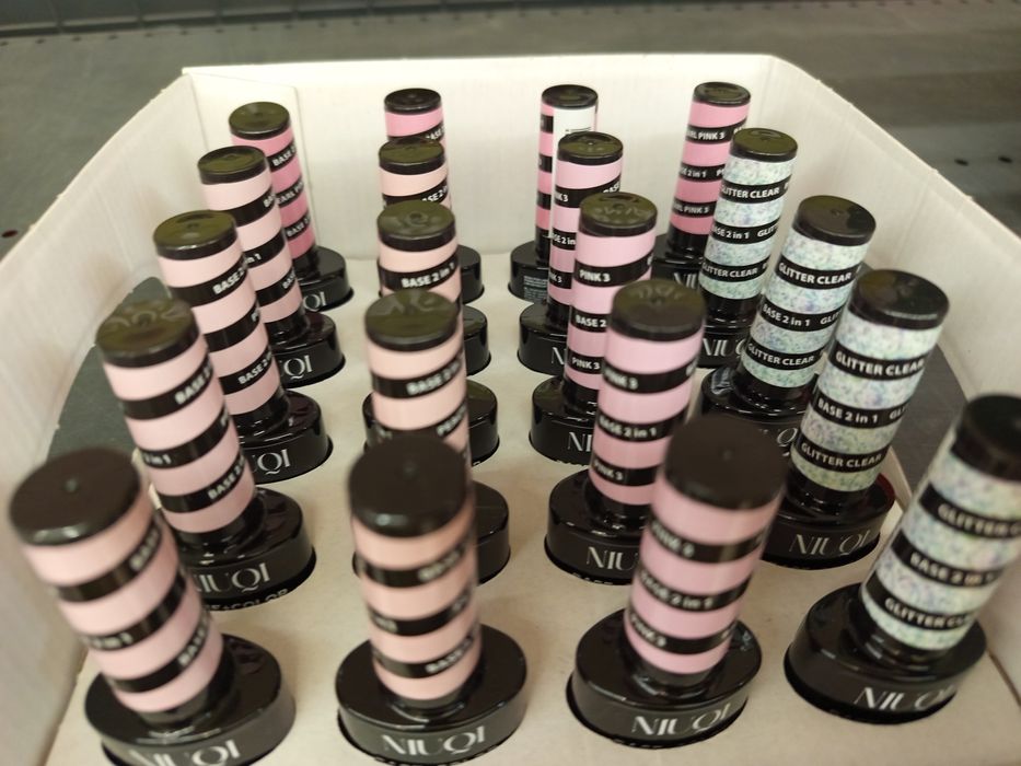 NIUQI Hybrydowa BAZA+Color Nowe kolory 5 ml