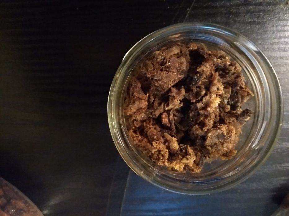 PROPOLIS. Kit pszczeli. świeżyj. ekologicznyj. naturalny