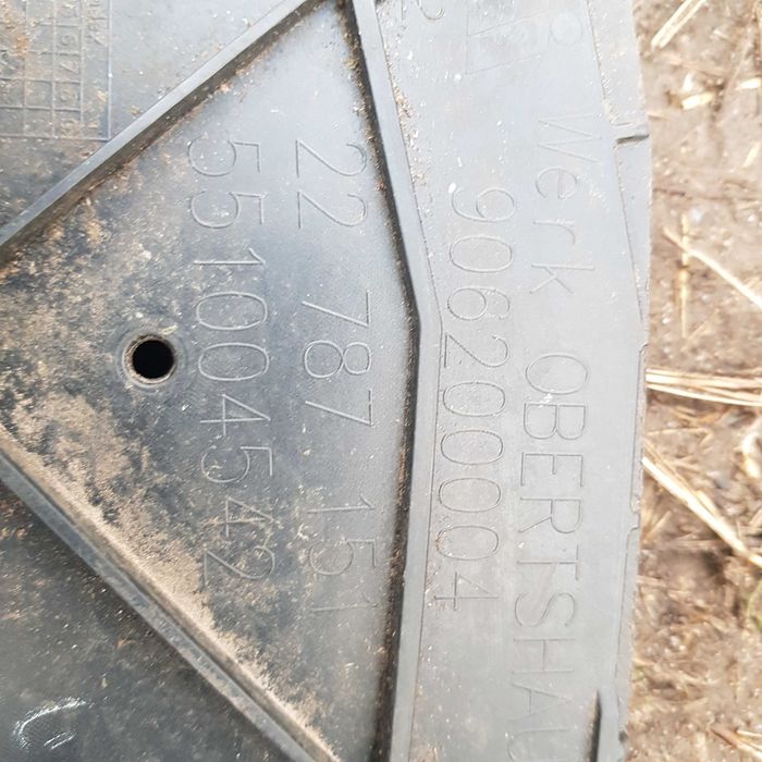 wzmocnienie dolne zderzaka przód Opel Insignia A