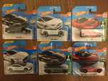 TESLA Hotwheels 2016 green speed roadster model s