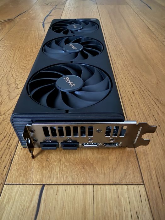 Asus GeForce RTX 4070 Super ProArt OC 12GB