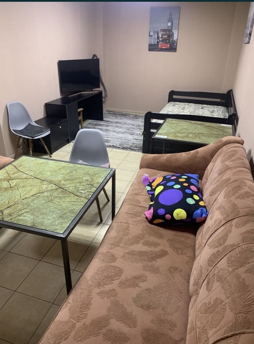 Оренда подобово квартири.