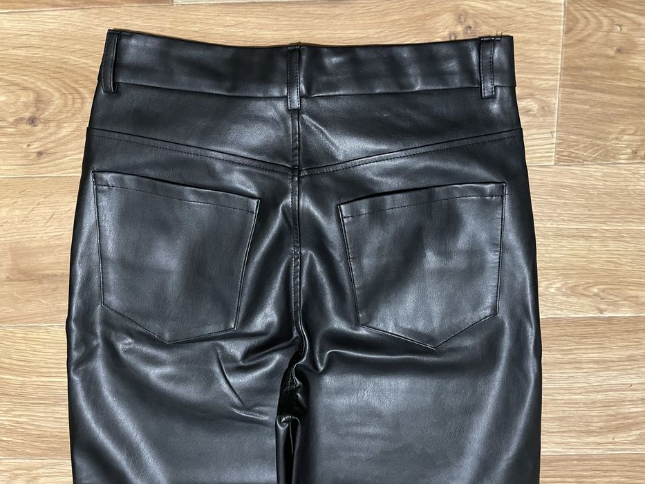 Шкіряні прямі штани