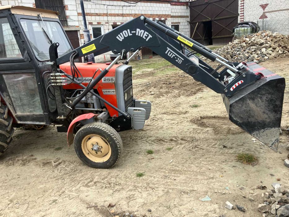 John Deere 1640 Ursus Zetor Massey Ferguson MF 255 ursus