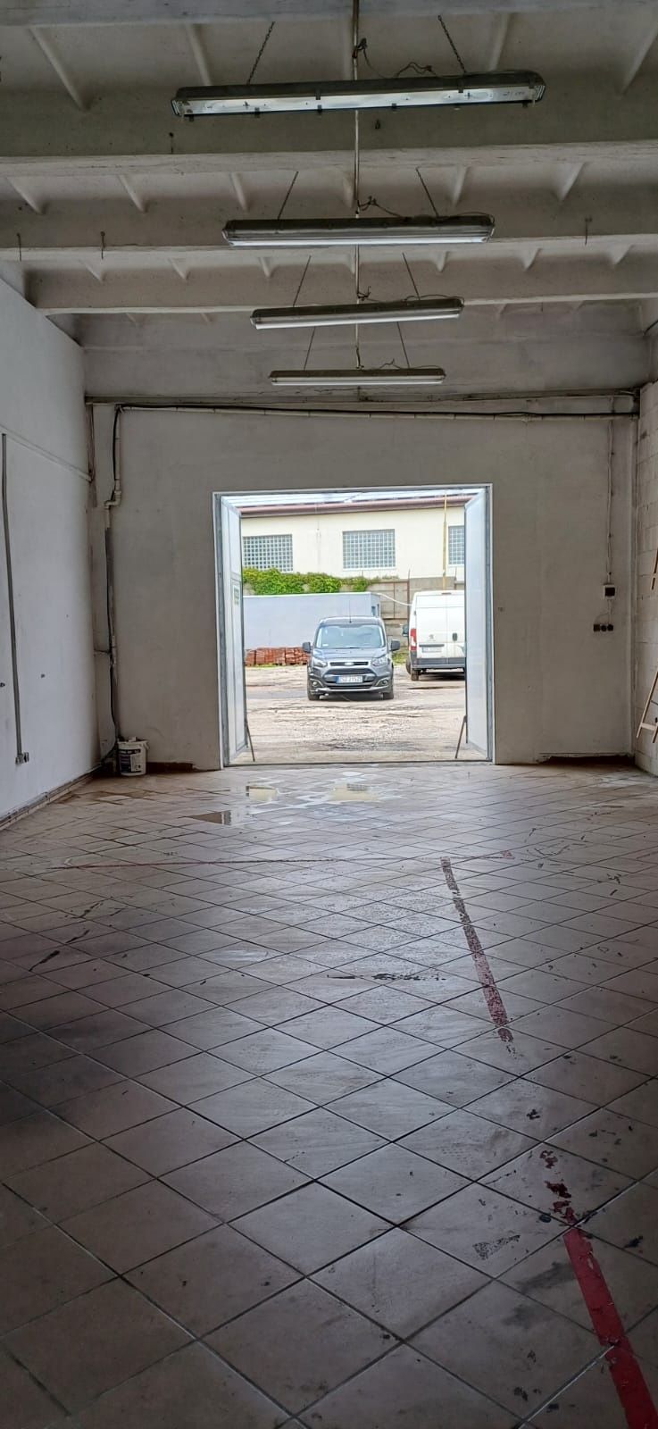 Pomieszczenia biurowe, warszta, Plactowe, magazynowe, garaże,