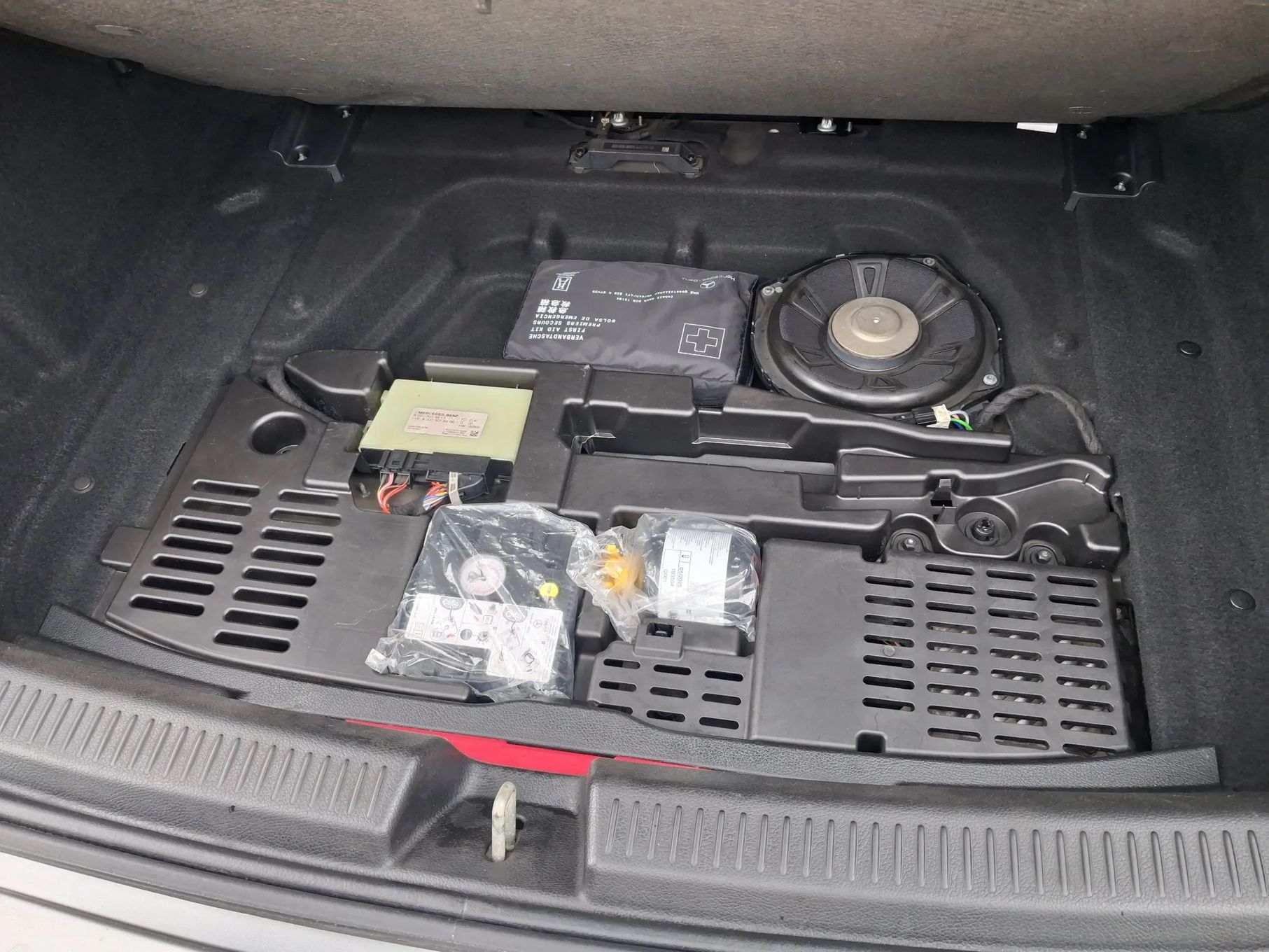Mercedes-Benz Klasa A 2.0 diesel ,150 KM , Bardzo Bogate Wyposażenie . Lakier Mat,