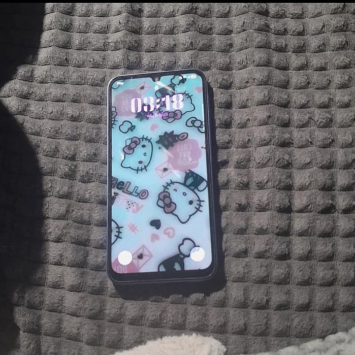 Samsung A25 5G kupiony rok temu