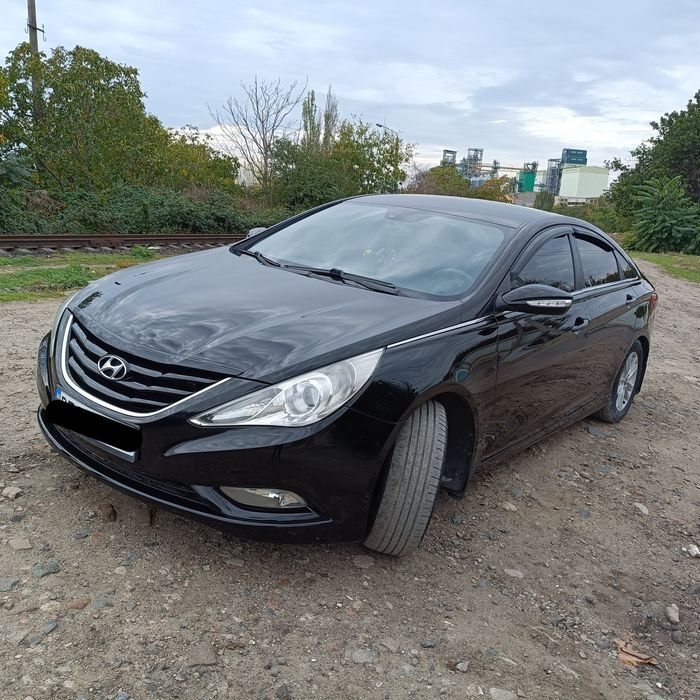 Hyundai Sonata 2010