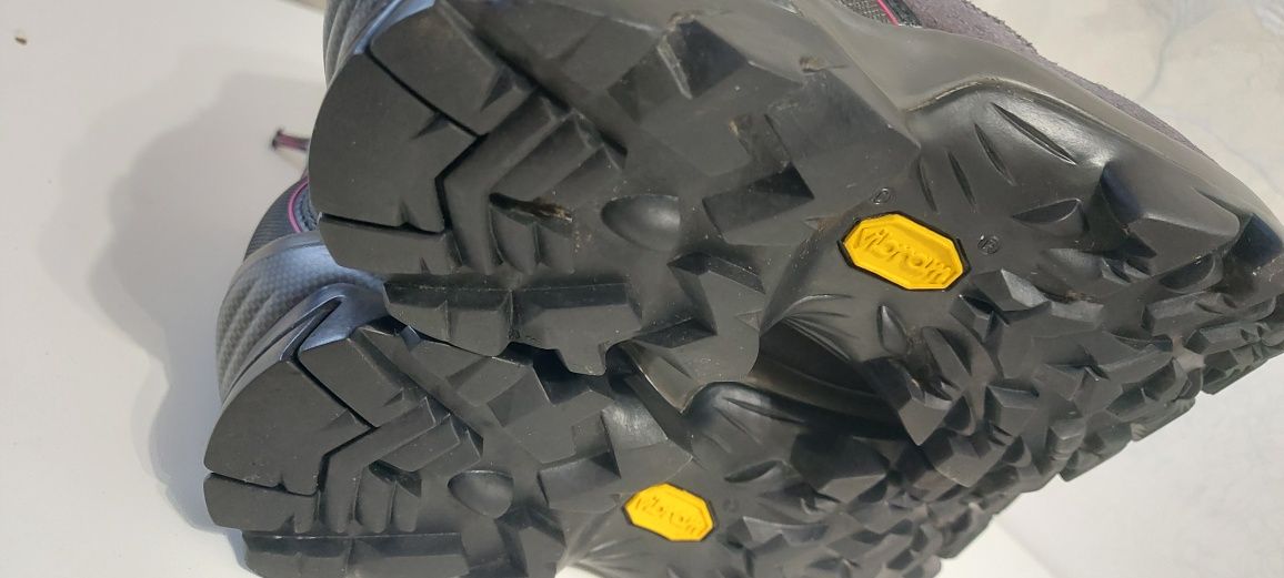 Трекинговые ботинки SCARPA