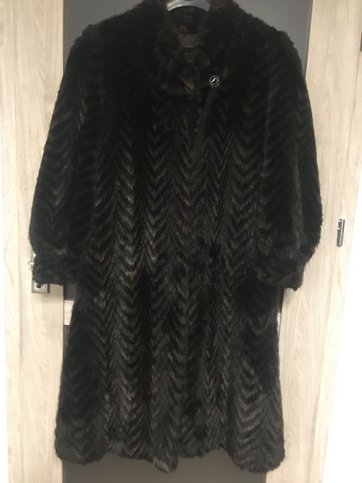 Sztuczne futro płaszcz damski