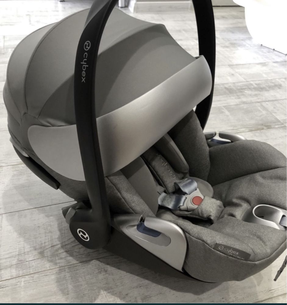 Автокрісло Cybex cloud z