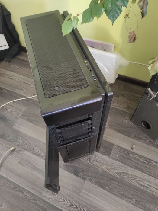 Продам блок 2xXeon 20 ядер 2,9Ггц./ плата ASUS Z10PE D16/64 гб памяти