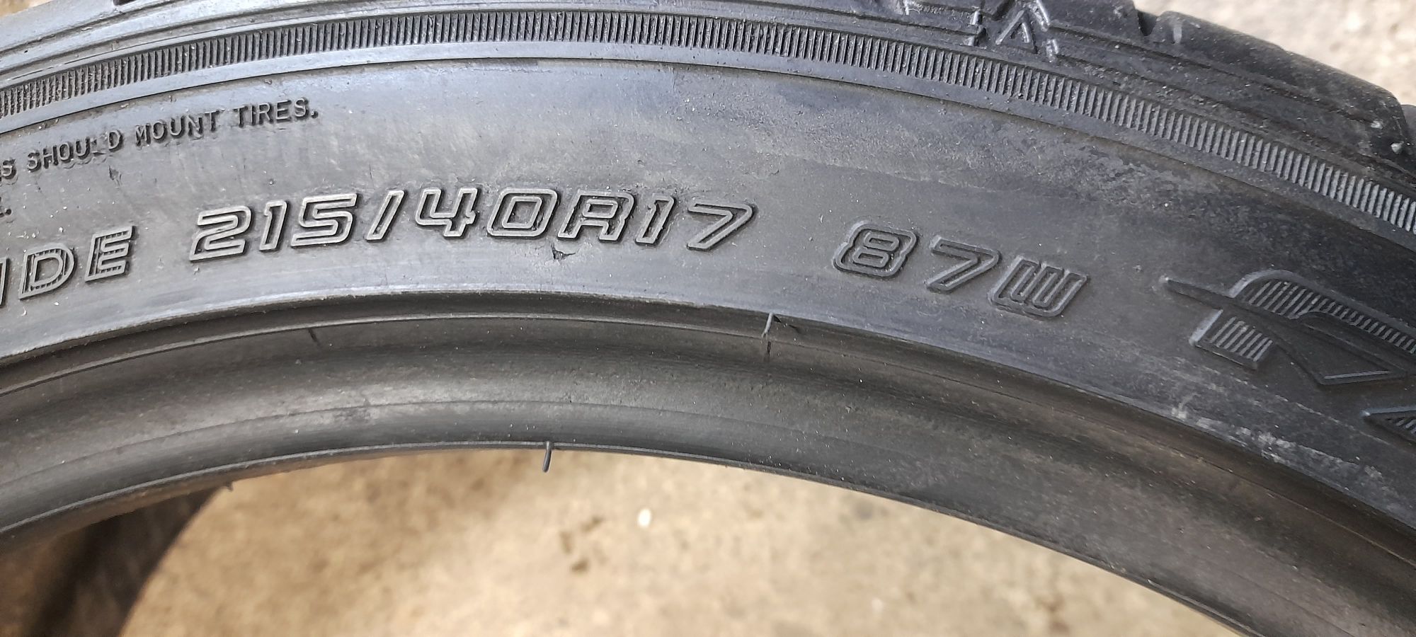 215 40 R17 w para lato Falken ziex zt914 wymiana