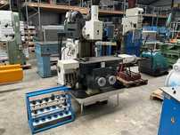 Frezarka TOS model FGS 25/32 cena brutto fv 23%