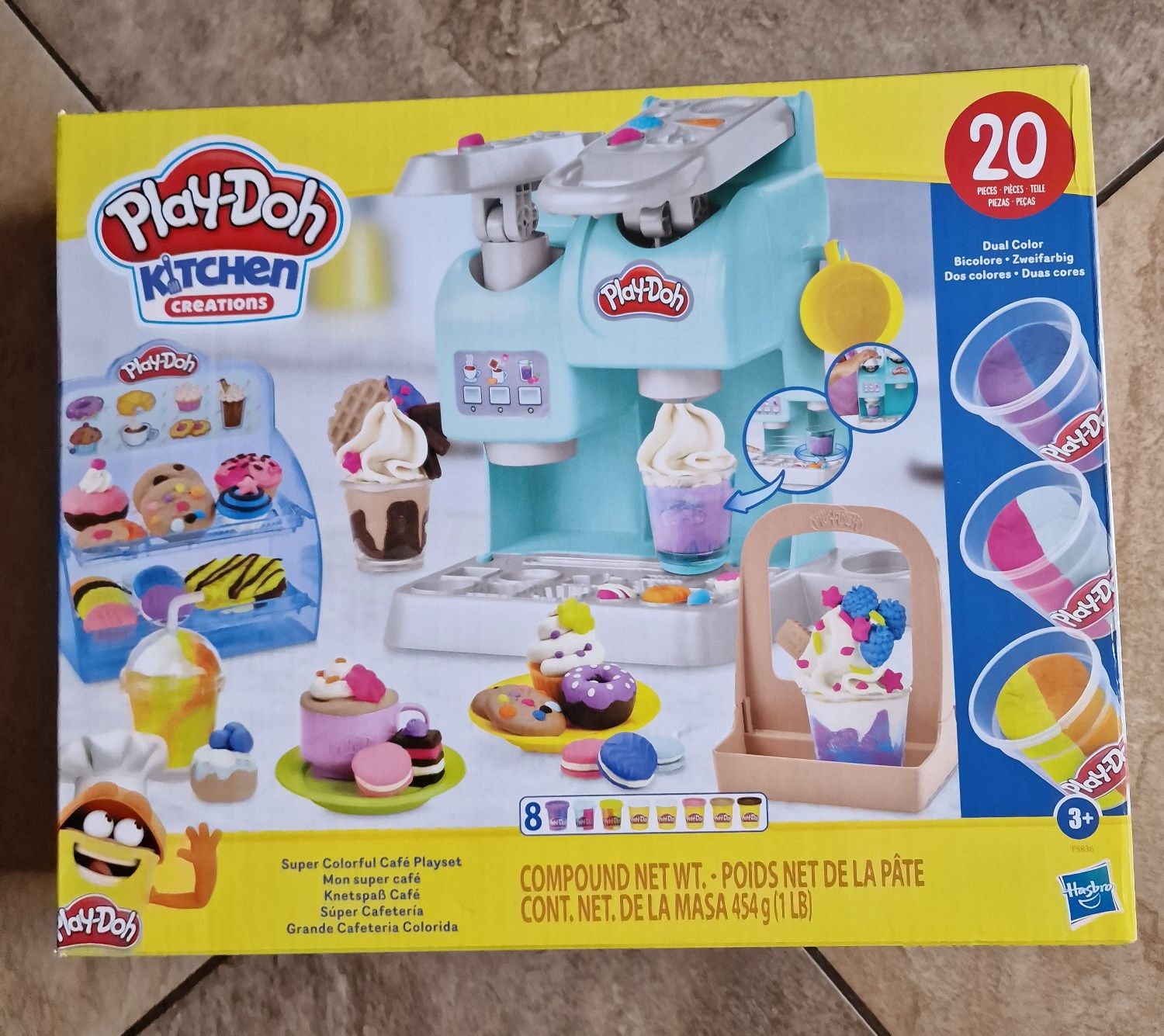Play-Doh Ciastolina Zestaw Superkolorowa kawiarnia F5836