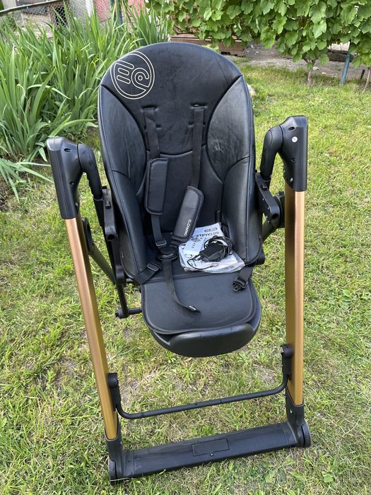 Дитячий стільчик-гойдалка ElCamino Debut