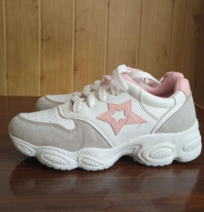 Кросівки біло рожево сірі із зірками милі y2k кавай лоліта