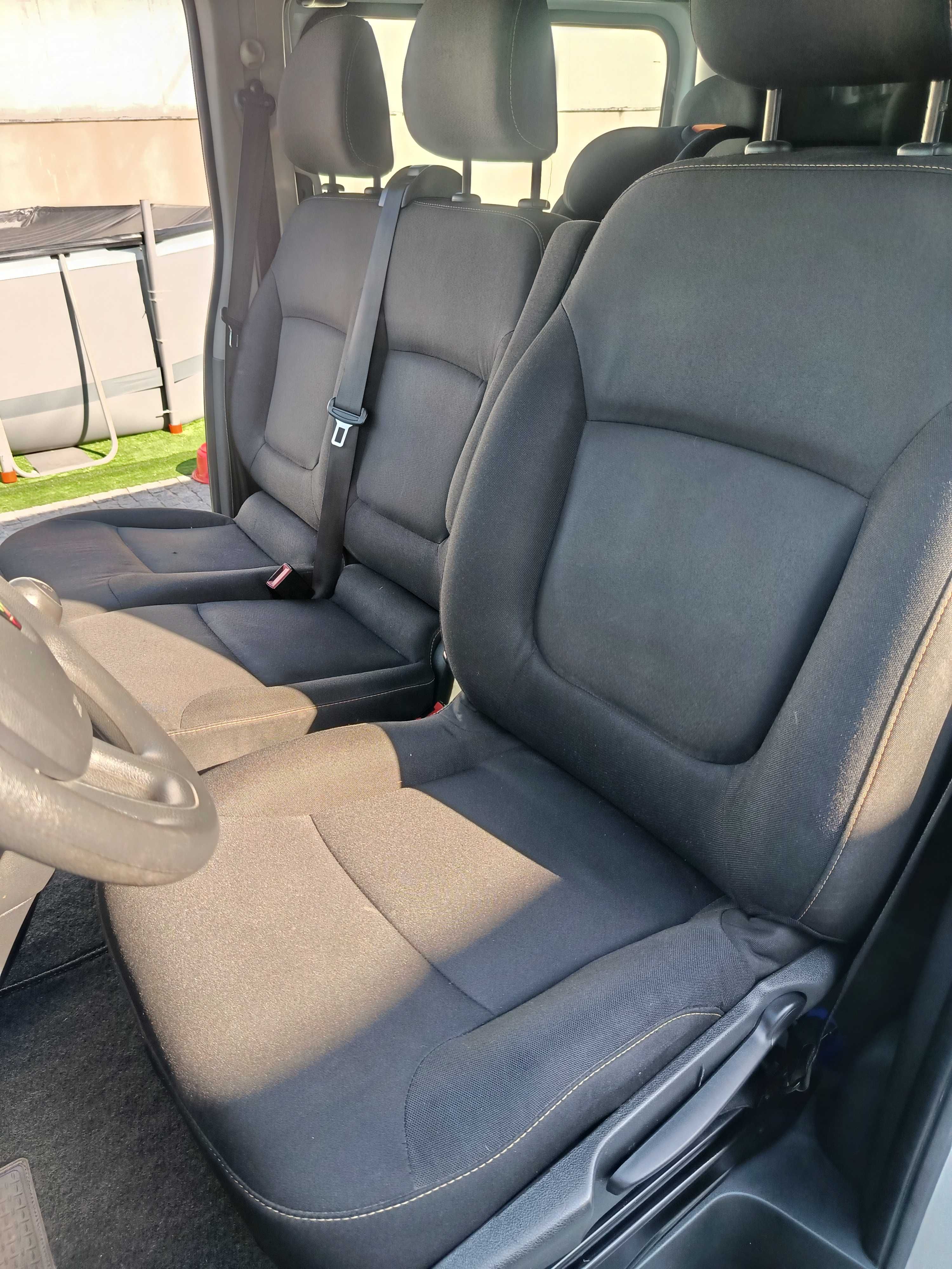 Renault trafic 6 lugares