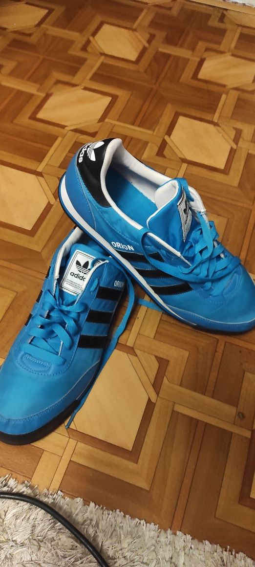 Продам почти новые кросовки Adidas Orion 46