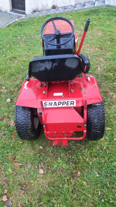 Traktorek kosiarka ogrodowa SNAPPER

LT12

LT12

LT12

LT12

LT12

LT1