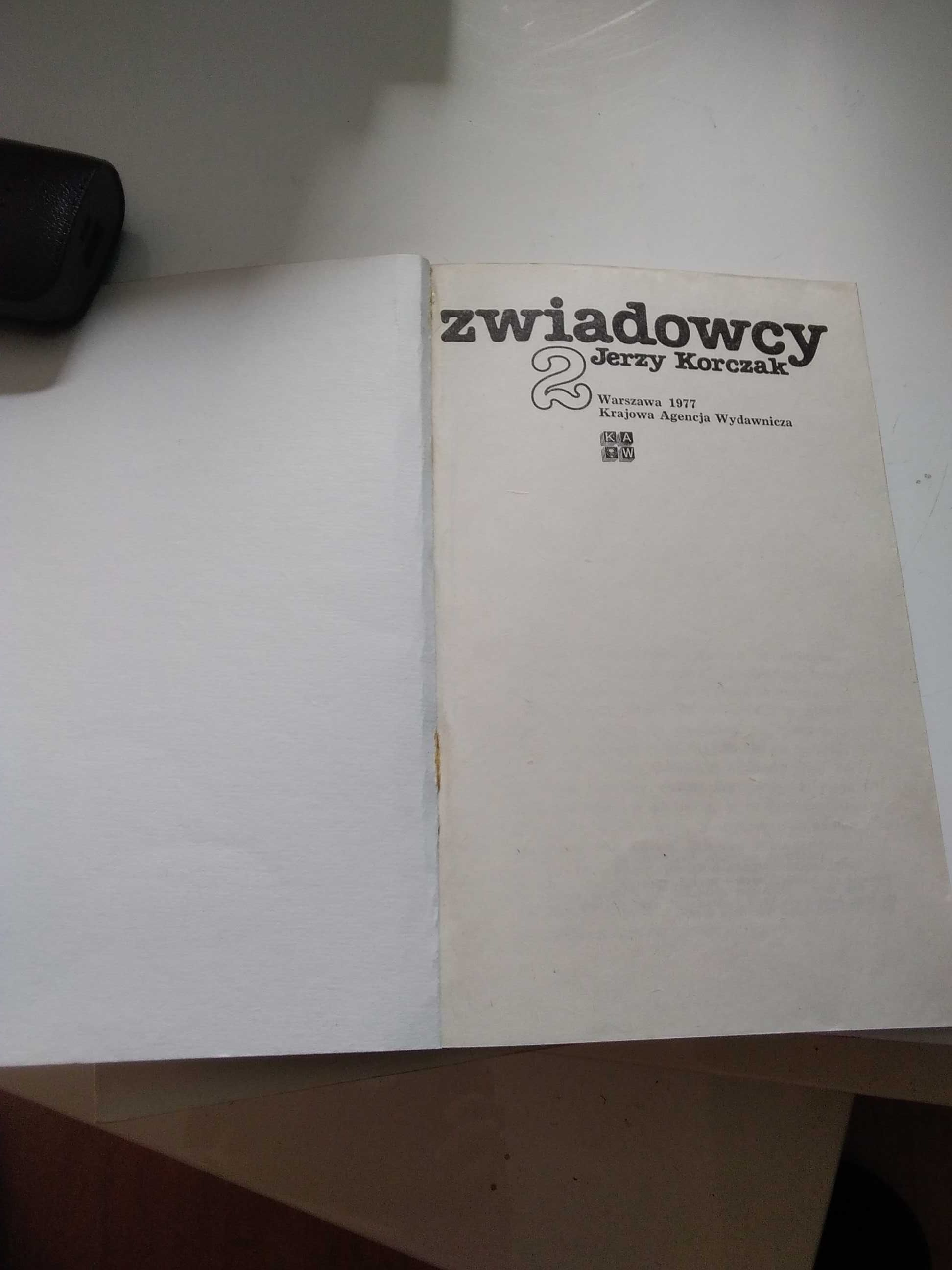 Komplet 3 książek pt,, Zwiadowcy "1977 rok. Z dedykacją