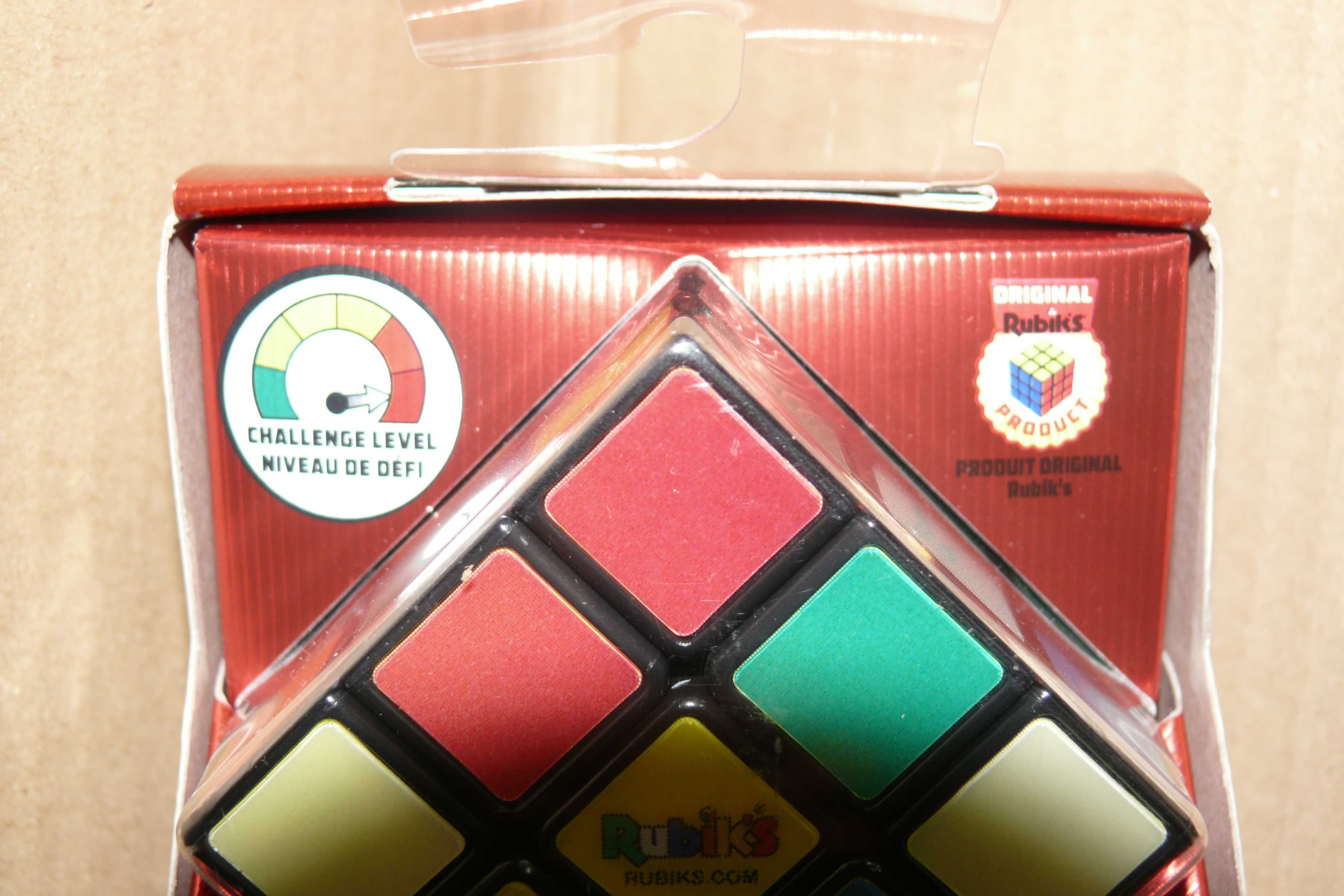 CUBO Mágico RUBIK'S Impossivel - Selado