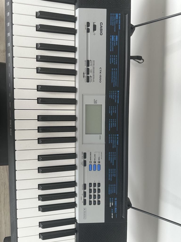 Keyboard casio ctk 1550 + statyw + stołek -zestaw idealny do nauki