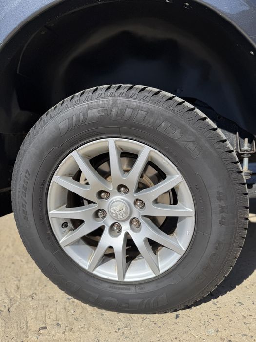 Mitsubishi Pajero Sport ll 2012 року