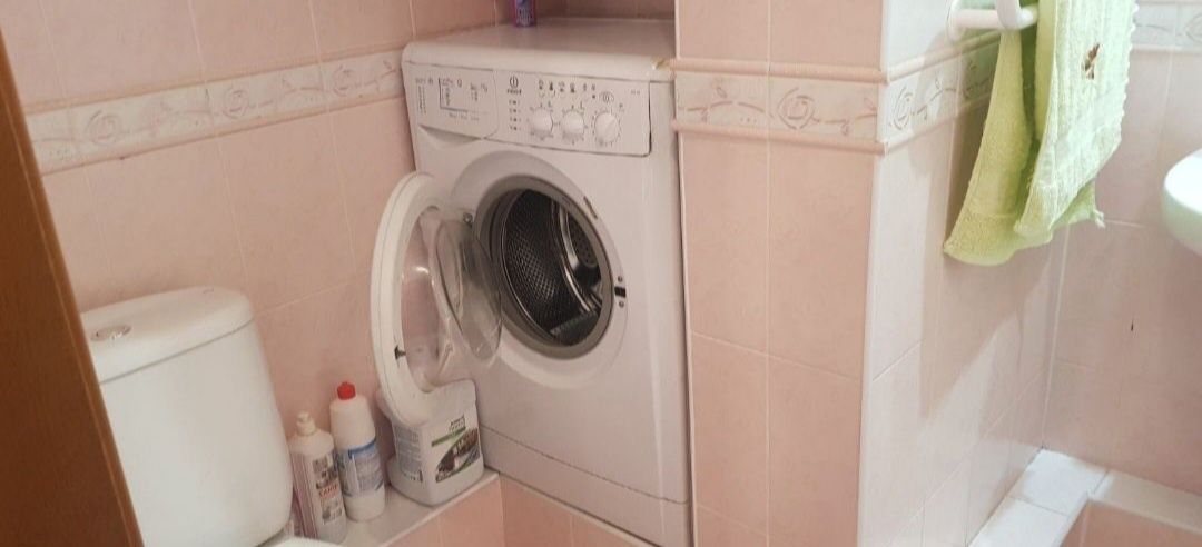 Продам 2к квартиру вул.Святоюріївська 22 південна частина Вишневого