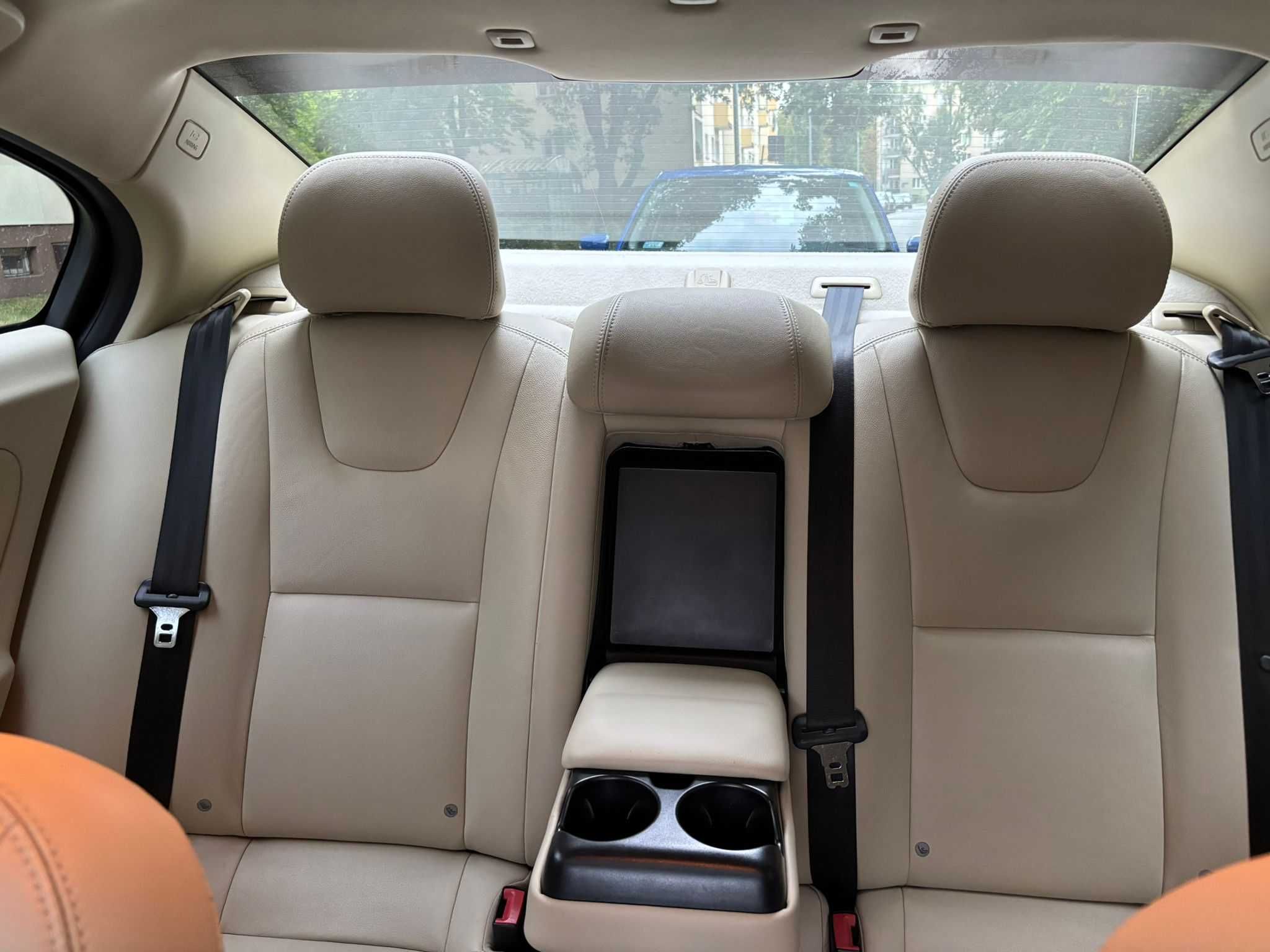 Volvo S60 II 2.0 T5
