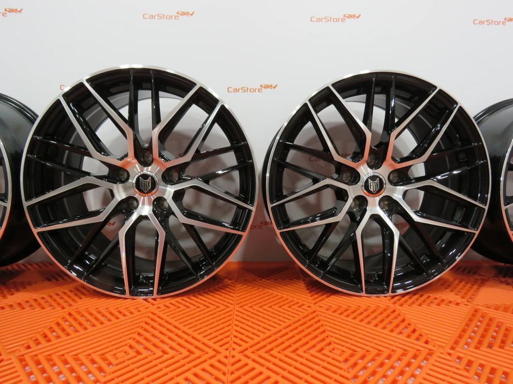 Jante Fox BMA 18''x  8j et 45 5x112 Pretas e maquinadas