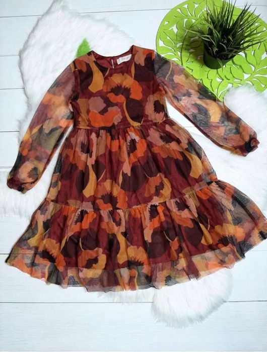 Сукня на свято осені