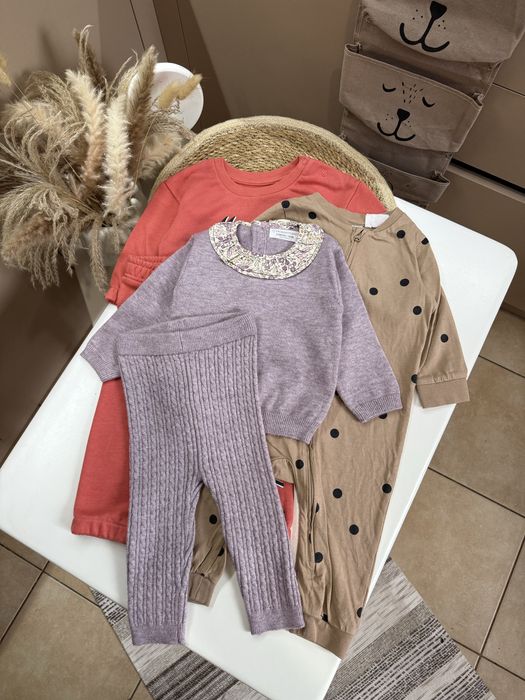 Набір одягу на дівчинку