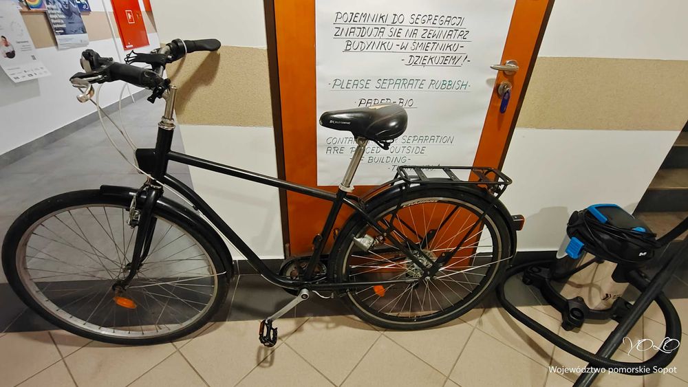 Rower w dobrym stanie.A bicycle in good condition.