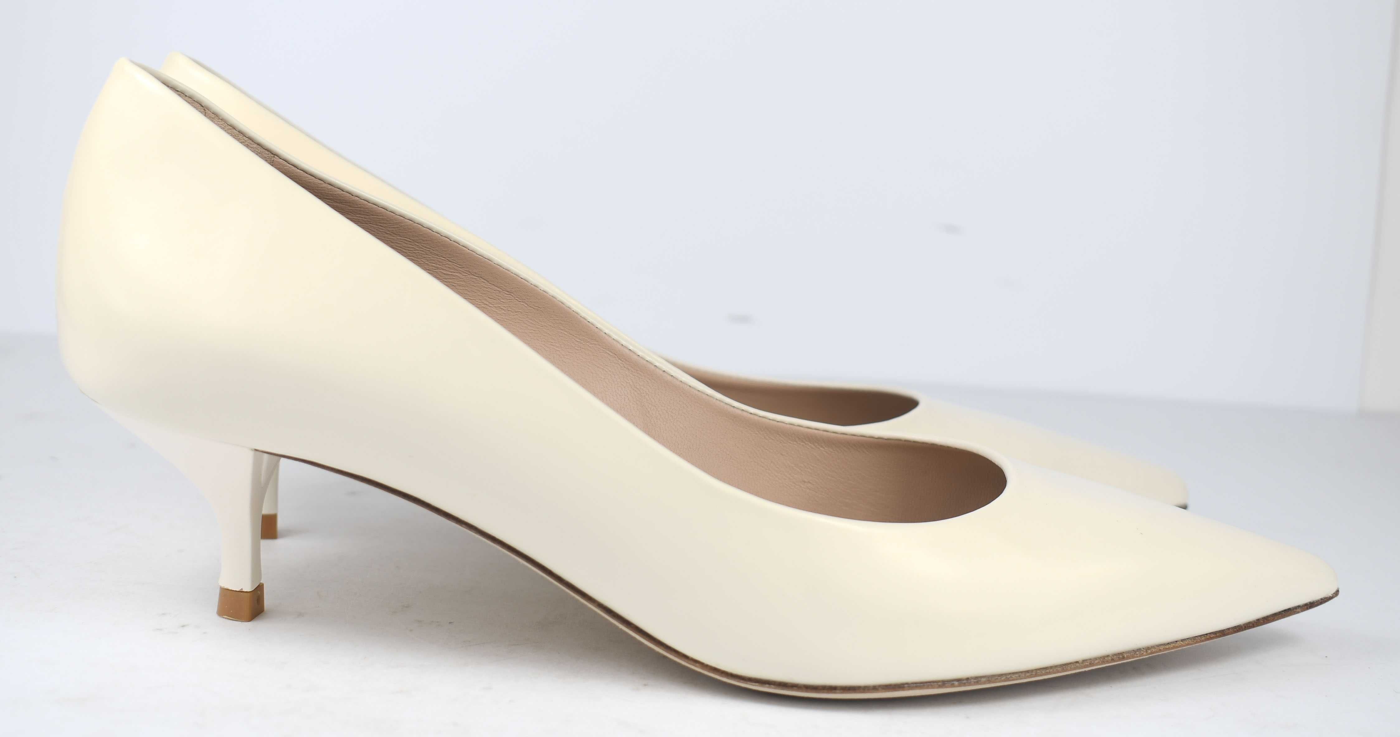 Nowe czółenka stuart weitzman roz. 38